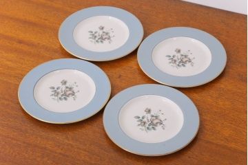 ROYAL DOULTON(ロイヤルドルトン)　ROSE ELEGANS(ローズ・エレガンス)　サラダプレート4枚(皿・洋食器)(1)