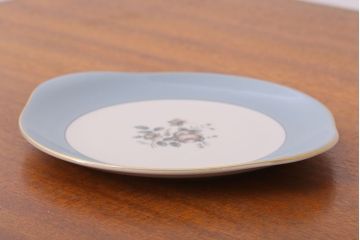 アンティーク雑貨　【T様ご成約済・ご決済用】ROYAL DOULTON(ロイヤルドルトン)　ROSE ELEGANS(ローズ・エレガンス)　ケーキプレート(ブレッドプレート・洋食器)