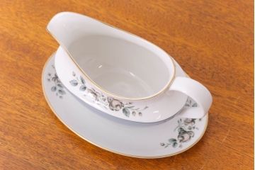 アンティーク雑貨　ROYAL DOULTON(ロイヤルドルトン)　ROSE ELEGANS(ローズ・エレガンス)　グレービーボート(ソースボート)(洋食器)