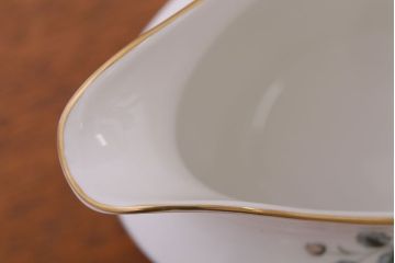 アンティーク雑貨　ROYAL DOULTON(ロイヤルドルトン)　ROSE ELEGANS(ローズ・エレガンス)　グレービーボート(ソースボート)(洋食器)