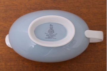 アンティーク雑貨　ROYAL DOULTON(ロイヤルドルトン)　ROSE ELEGANS(ローズ・エレガンス)　グレービーボート(ソースボート)(洋食器)