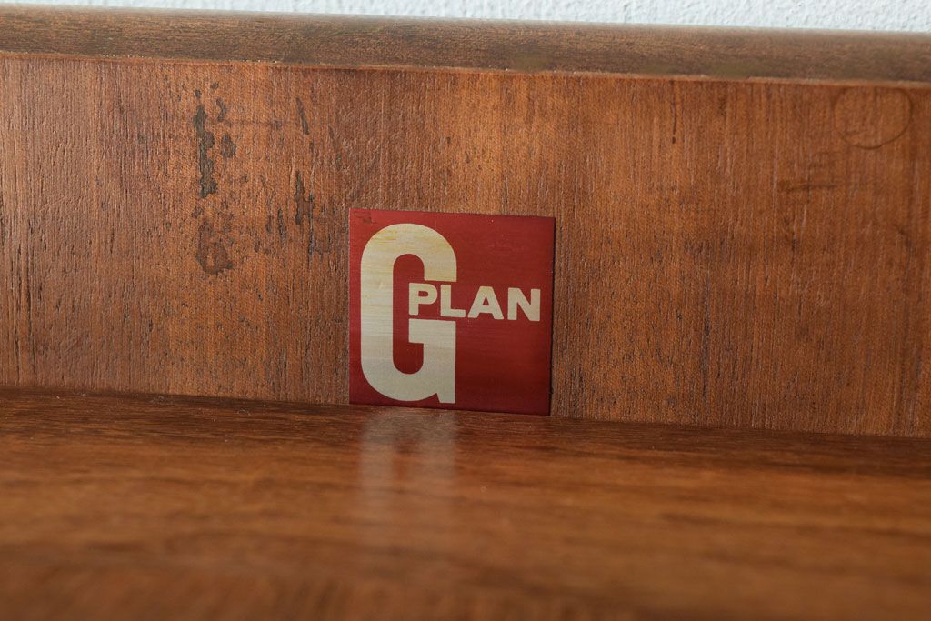 ヴィンテージ家具　北欧ビンテージ　G-PLAN　チーク材のエクステンションテーブル(2)