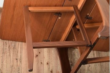 ヴィンテージ家具　北欧ビンテージ　G-PLAN　チーク材のエクステンションテーブル(2)