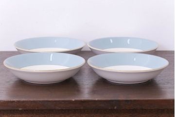 ROYAL DOULTON(ロイヤルドルトン)　ROSE ELEGANS(ローズ・エレガンス)　深皿4枚セット(洋食器)(1)