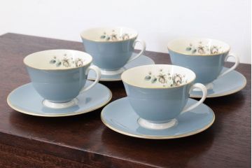 ROYAL DOULTON(ロイヤルドルトン)　ROSE ELEGANS(ローズ・エレガンス)　カップ&ソーサー4客セット(洋食器)(1)