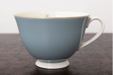 ROYAL DOULTON(ロイヤルドルトン)　ROSE ELEGANS(ローズ・エレガンス)　カップ&ソーサー4客セット(洋食器)(2)