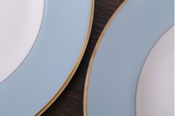 ROYAL DOULTON(ロイヤルドルトン)　ROSE ELEGANS(ローズ・エレガンス)　ティープレート4枚セット(皿・洋食器)(2)