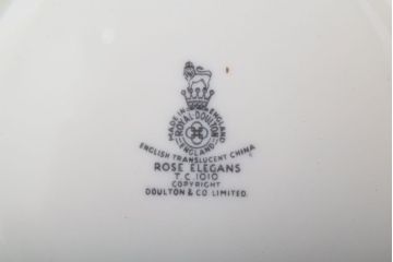 ROYAL DOULTON(ロイヤルドルトン)　ROSE ELEGANS(ローズ・エレガンス)　ティープレート4枚(皿・洋食器)