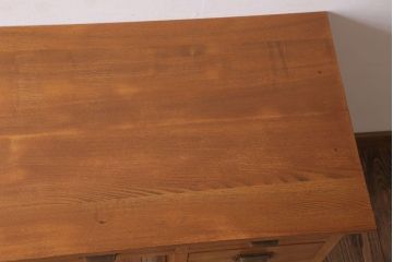 レトロ家具　和製アンティーク　ナラ材・ブナ材製　昭和レトロな薄型の片袖机(デスク)