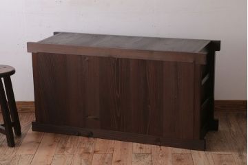 アンティーク家具　和モダンスタイル　古い木のアンティーク水屋箪笥ローボード(3)(テレビ台、キャビネット、収納棚)