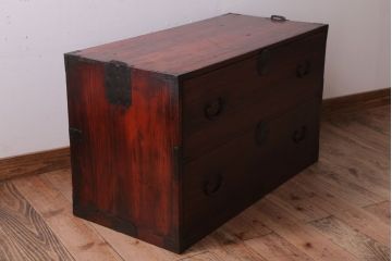 アンティーク家具　シンプルデザイン　古民具・骨董　丸金具付きの時代箪笥ローボード(1)