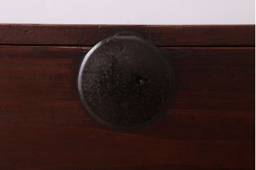 アンティーク家具　シンプルデザイン　古民具・骨董　丸金具付きの時代箪笥ローボード(1)