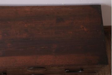 アンティーク家具　シンプル　丸金具付きの和製アンティーク衣装箪笥(時代箪笥ローボード)(3)