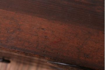 アンティーク家具　シンプル　丸金具付きの和製アンティーク衣装箪笥(時代箪笥ローボード)(3)