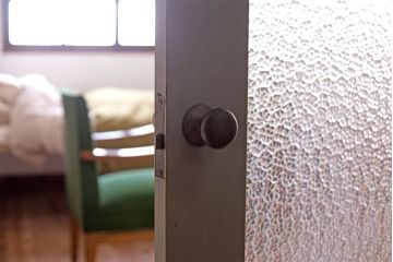 アンティーク　レトロなオリジナルペイントドア