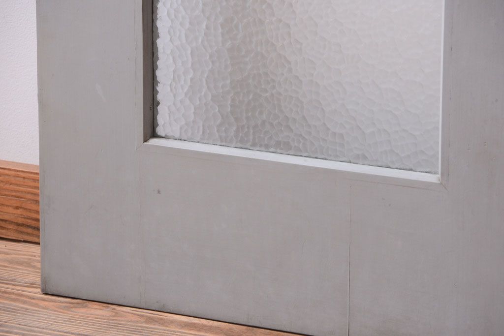 アンティーク　レトロなオリジナルペイントドア