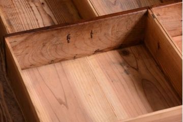 アンティーク家具　結霜ガラス入り!　古民具・骨董　前面欅材の上品なアンティーク茶箪笥