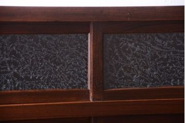 アンティーク家具　結霜ガラス入り!　古民具・骨董　前面欅材の上品なアンティーク茶箪笥