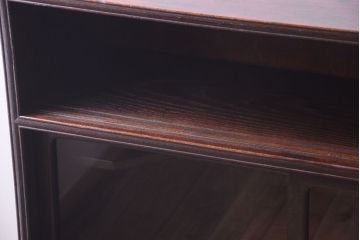 アンティーク家具　古い木の上品な和製アンティーク茶箪笥(茶棚)