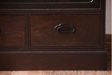 アンティーク家具　古い木の上品な和製アンティーク茶箪笥(茶棚)