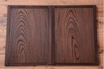 アンティーク家具　前面欅材　古民具・骨董　アンティークの小さな水屋箪笥(戸棚)