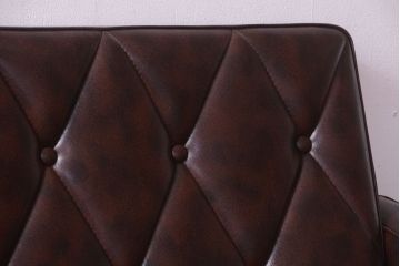 ヴィンテージ家具　ブランド家具　ビンテージカリモク　上品な3人掛けソファ