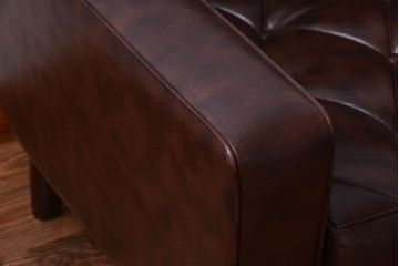 ヴィンテージ家具　ブランド家具　ビンテージカリモク　上品な3人掛けソファ