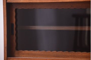 アンティーク家具　天板栗材リメイク　前面欅材のアンティーク脚付きローボード(テレビボード)