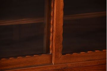 アンティーク家具　天板栗材リメイク　前面欅材のアンティーク脚付きローボード(テレビボード)
