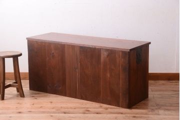 アンティーク家具　栗材天板のリメイク品　前面欅材の和製アンティークローボード(1)(ローチェスト)