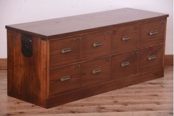 アンティーク家具　栗材天板のリメイク品　前面欅材の和製アンティークローボード(2)(ローチェスト)