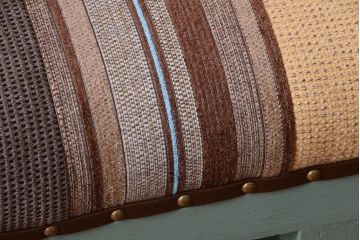 アンティーク家具　アンティークペイント　パッチワーク風の座面がお洒落なベンチ