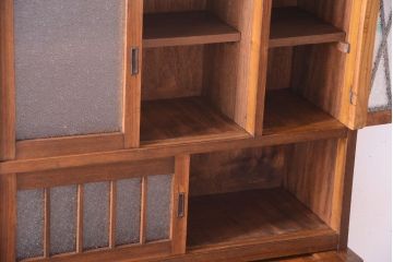 アンティーク家具　ダイヤガラス入り!作業台付き　古い木の和製アンティーク食器棚