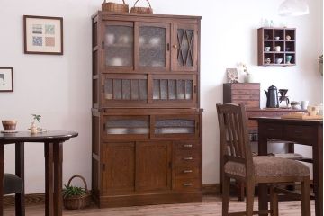 アンティーク家具　ダイヤガラス入り!作業台付き　古い木の和製アンティーク食器棚