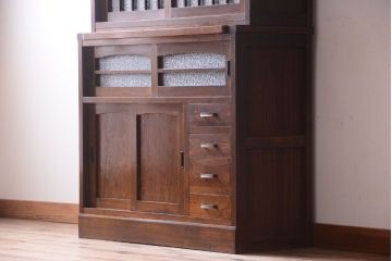 アンティーク家具　ダイヤガラス入り!作業台付き　古い木の和製アンティーク食器棚