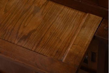 アンティーク家具　ダイヤガラス入り!作業台付き　古い木の和製アンティーク食器棚