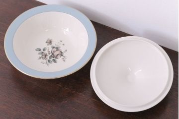 アンティーク雑貨　ROYAL DOULTON(ロイヤルドルトン)　ROSE ELEGANS(ローズ・エレガンス)　チュリーン(蓋付きの深皿)(洋食器)(3)