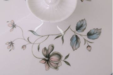 アンティーク雑貨　ROYAL DOULTON(ロイヤルドルトン)　ROSE ELEGANS(ローズ・エレガンス)　チュリーン(蓋付きの深皿)(洋食器)(3)