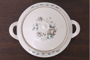 アンティーク雑貨　ROYAL DOULTON(ロイヤルドルトン)　ROSE ELEGANS(ローズ・エレガンス)　チュリーン(蓋付きの深皿)(洋食器)