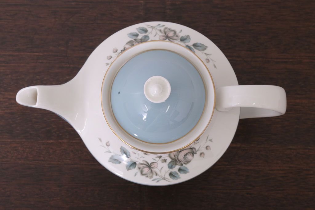 ROYAL DOULTON(ロイヤルドルトン)　ROSE ELEGANS(ローズ・エレガンス)　ティーポット・クリーマー・シュガー3点セット(洋食器)