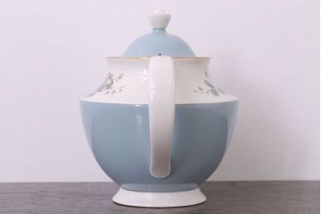 ROYAL DOULTON(ロイヤルドルトン)　ROSE ELEGANS(ローズ・エレガンス)　ティーポット・クリーマー・シュガー3点セット(洋食器)