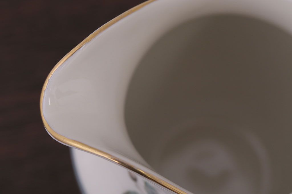 ROYAL DOULTON(ロイヤルドルトン)　ROSE ELEGANS(ローズ・エレガンス)　ティーポット・クリーマー・シュガー3点セット(洋食器)