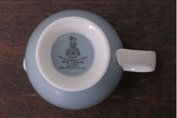 ROYAL DOULTON(ロイヤルドルトン)　ROSE ELEGANS(ローズ・エレガンス)　ティーポット・クリーマー・シュガー3点セット(洋食器)