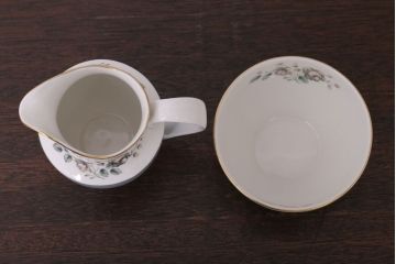 ROYAL DOULTON(ロイヤルドルトン)　ROSE ELEGANS(ローズ・エレガンス)　コーヒーポット・クリーマー・シュガー3点セット(洋食器)