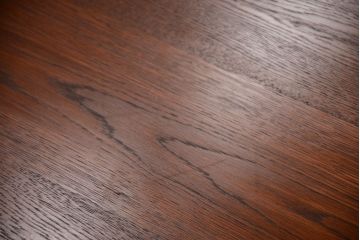 アンティーク家具　ナラ材天板のリメイク品!和製アンティークのモールガラス入り収納棚(戸棚・カウンターテーブル)