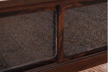 アンティーク家具　結霜ガラス　黒柿材と栗材!和製アンティークのローボード(戸棚)