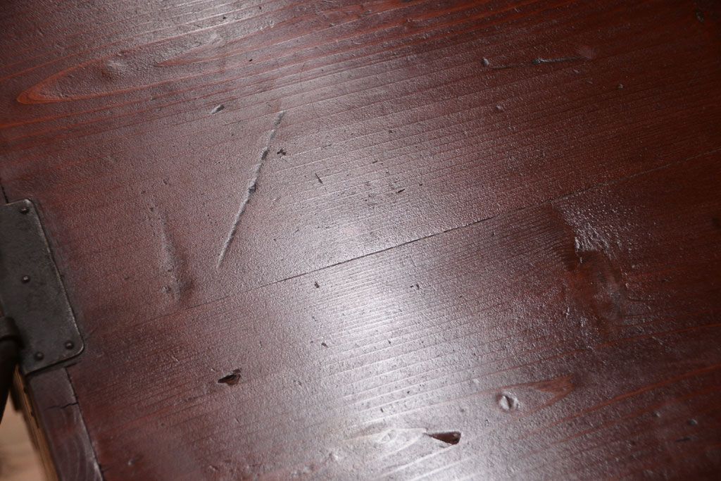 アンティーク家具　古民具・骨董　前面欅材使用!高級感あふれる小振りな衣装箪笥