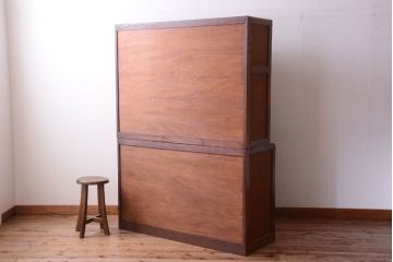 レトロ家具　気泡ガラス入り!古い木の昭和レトロなアンティーク食器棚(カップボード)