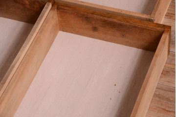 レトロ家具　気泡ガラス入り!古い木の昭和レトロなアンティーク食器棚(カップボード)