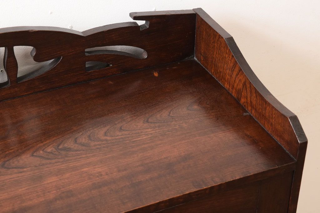 アンティーク家具　大正期　当時物色ガラス入りの高級品!和製アンティークの本箱(ブックケース)